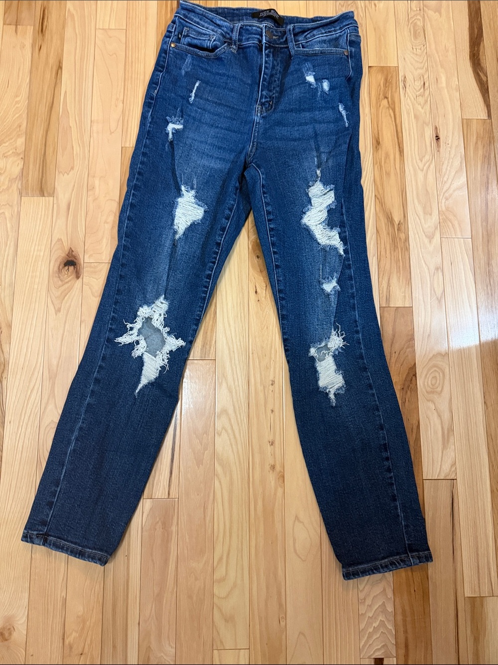 Judy Blue Dark Blue Distressed Boyfriend Jeans